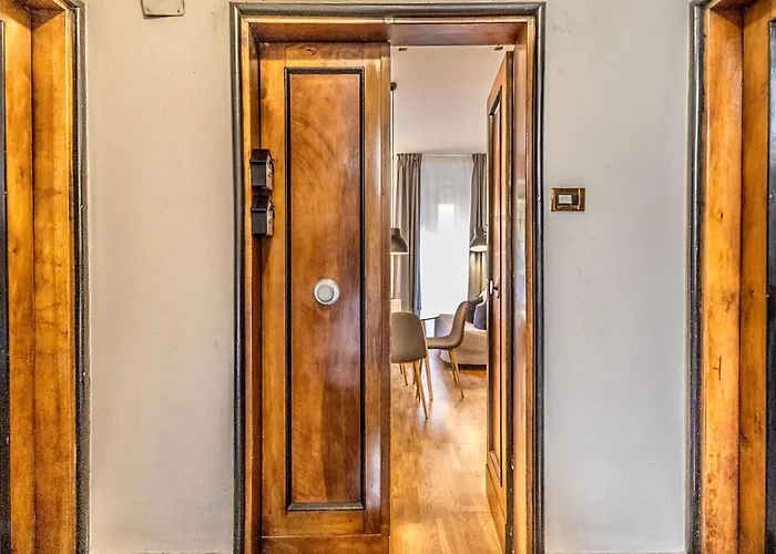 Apartment Sapienza - Modern House In Piazza Bologna